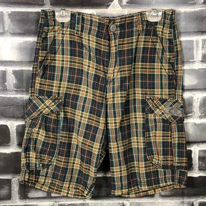 Union bay cargo shorts.